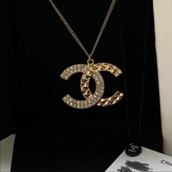Chanel cocomark rhinestone necklace - Picture 2 of 8